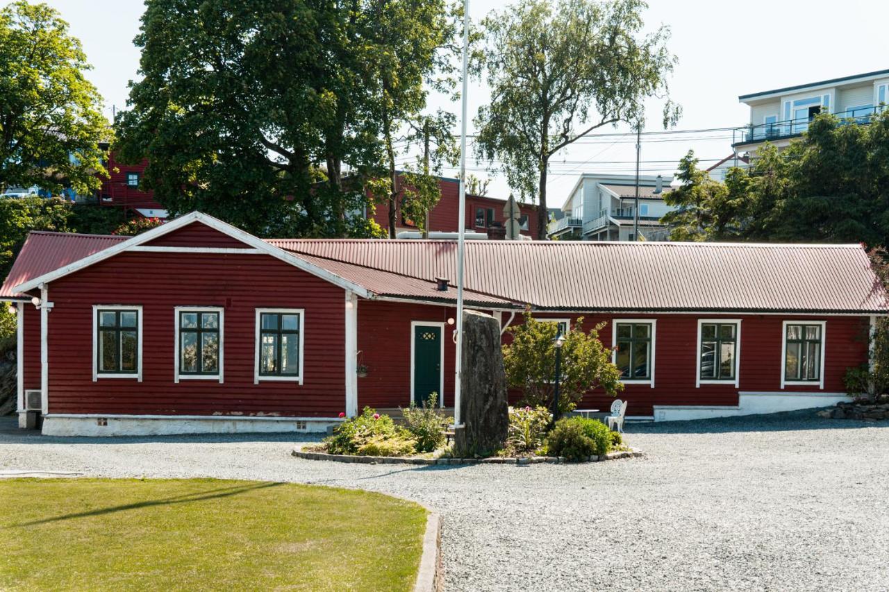 Villa Brattholmen Экстерьер фото